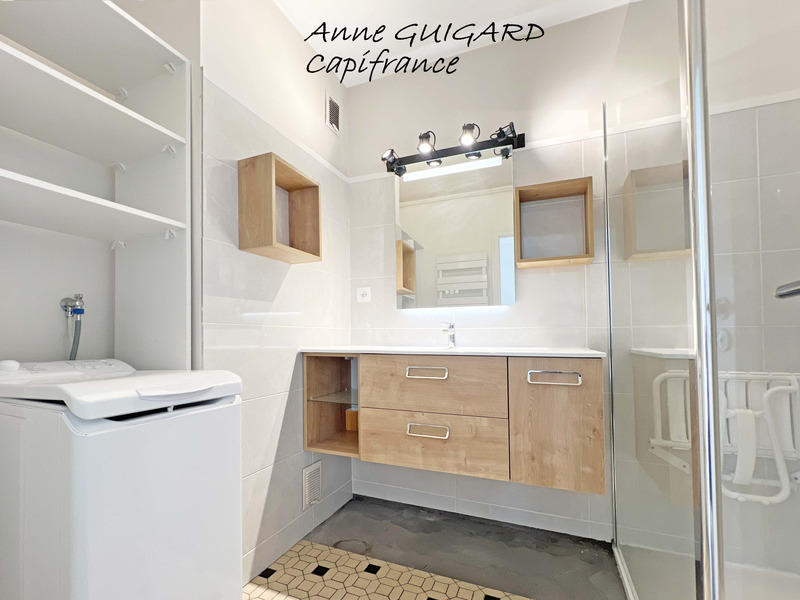 Appartement - 80 m² - 4 pièces