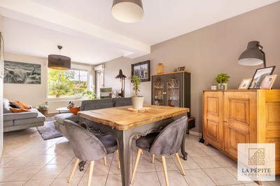 Maison - 114 m² - 5 pièces