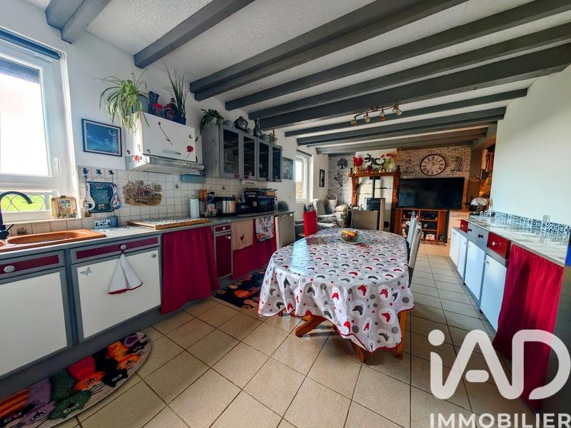 Maison - 107 m² - 5 pièces