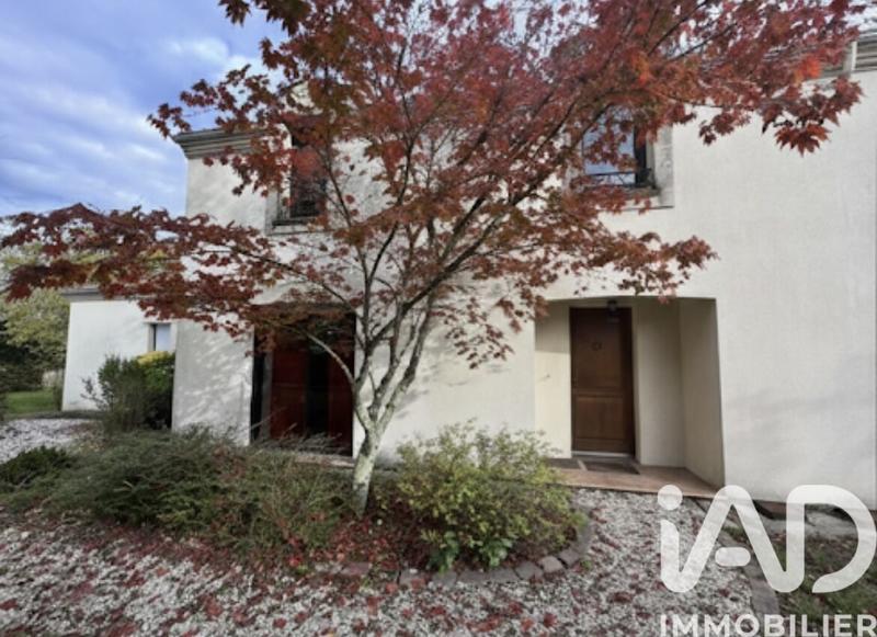 Maison - 185 m² - 8 pièces