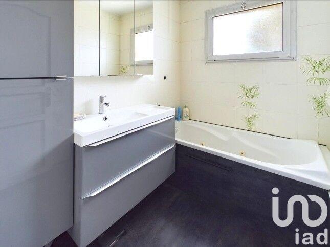 Maison - 124 m² - 6 pièces