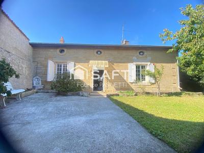 Maison de village - 190 m² - 8 pièces