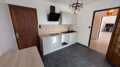 Maison traditionnelle - 120 m² - 4 pièces