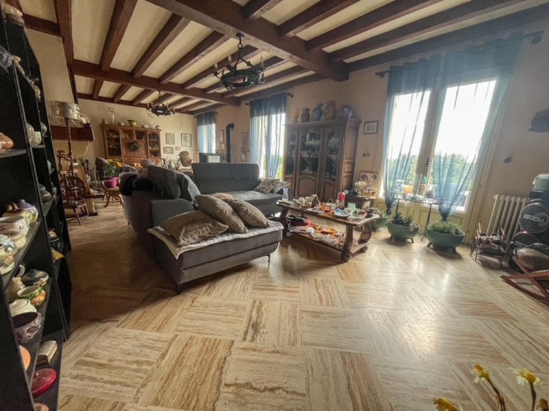 Maison - 164 m² - 6 pièces