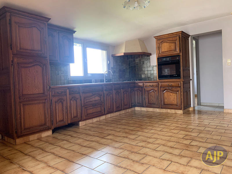 Maison - 83 m² - 3 pièces