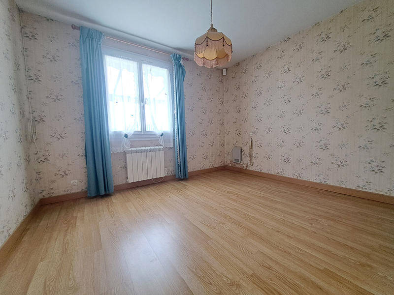 Maison - 91 m² - 5 pièces