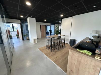 Bureau - 190 m²