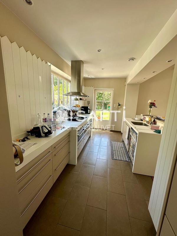 Maison de maîtres - 285 m² - 10 pièces