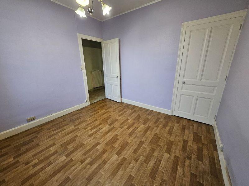 Maison traditionnelle - 85 m² - 4 pièces