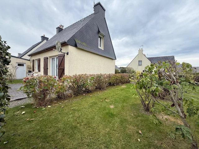 Maison - 93 m² - 4 pièces