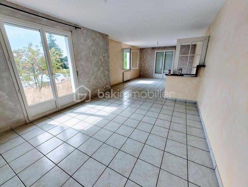 Maison traditionnelle - 110 m² - 4 pièces