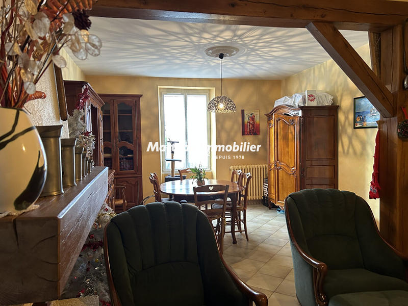 Maison - 130 m² - 7 pièces