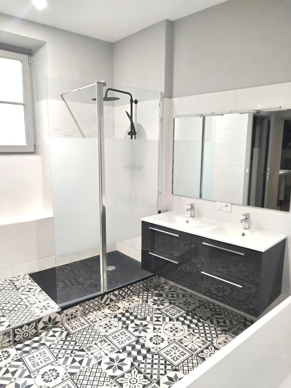 Appartement - 99 m² - 3 pièces