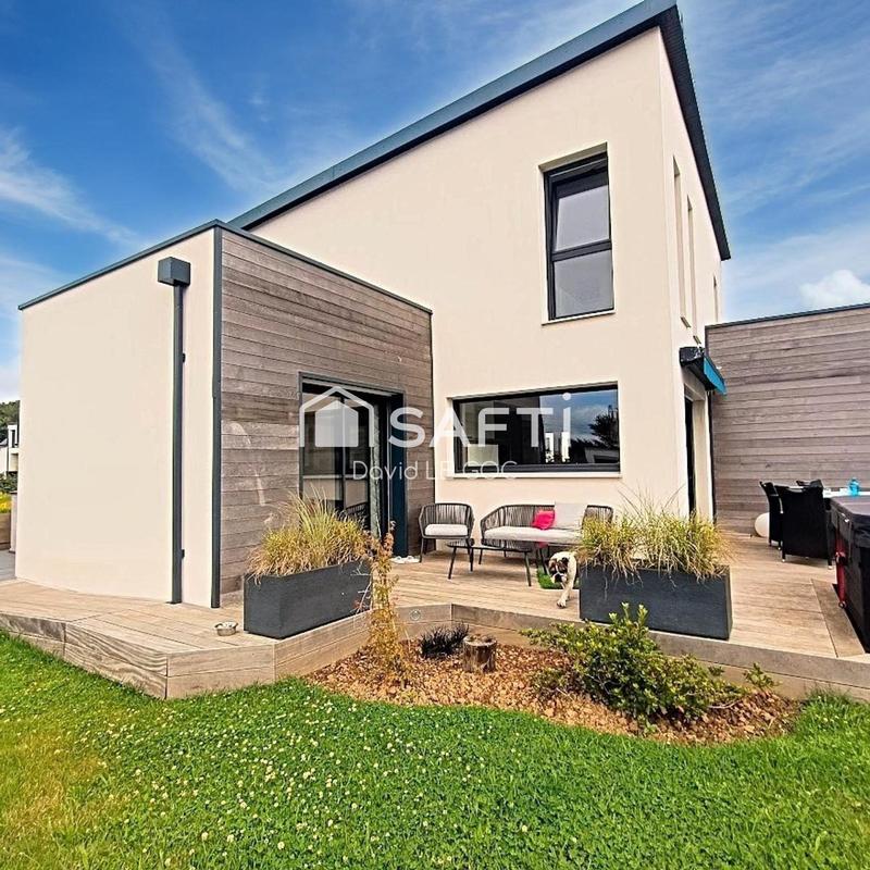 Maison - 131 m² - 6 pièces