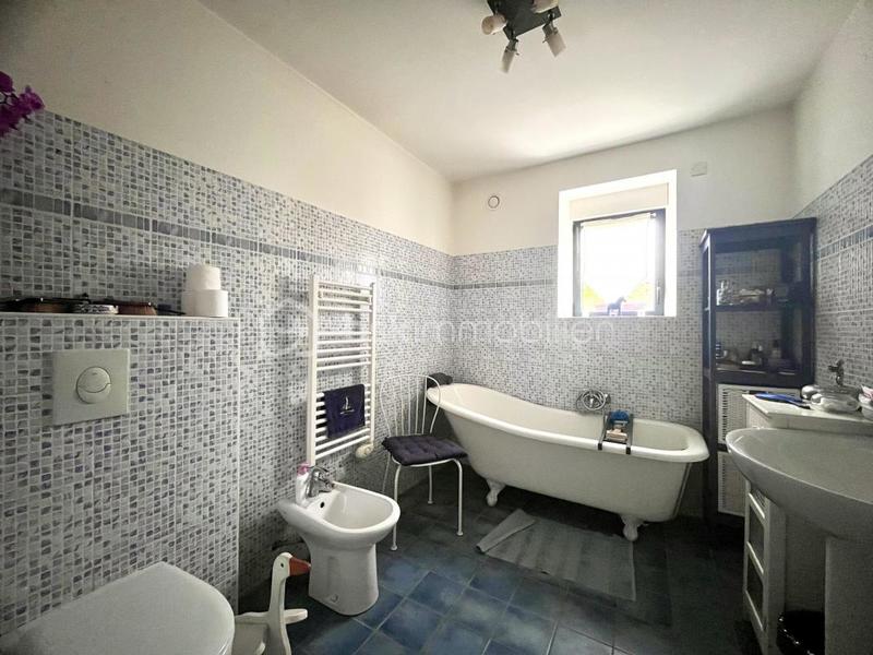 Maison en pierre - 150 m² - 6 pièces