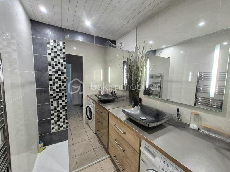 Appartement - 67 m² - 3 pièces