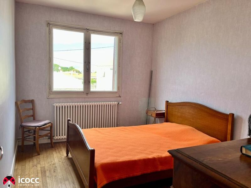 Maison - 180 m² - 8 pièces