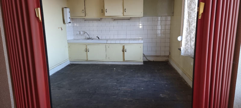 Maison - 205 m² - 8 pièces