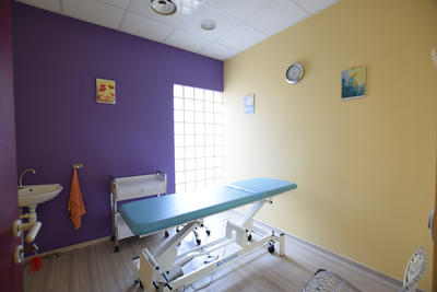 Local commercial - 98 m² - 9 pièces