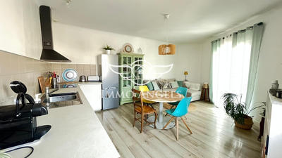 Maison - 86 m² - 5 pièces