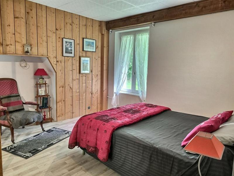 Maison - 175 m² - 8 pièces