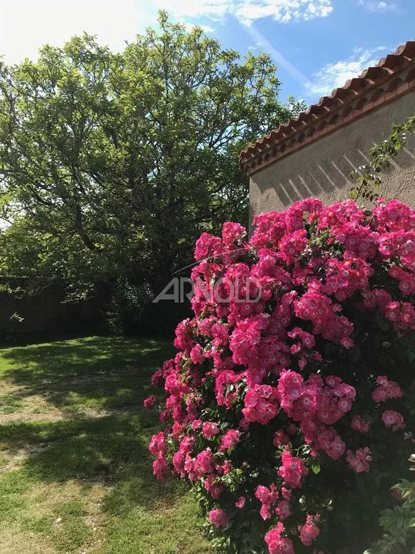 Maison - 180 m² - 7 pièces