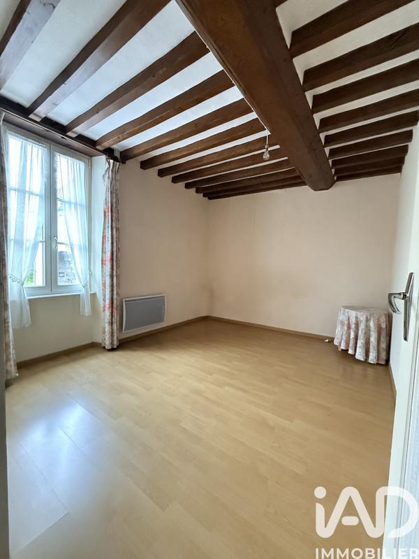Maison - 250 m² - 9 pièces