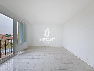 Appartement - 67 m² - 4 pièces