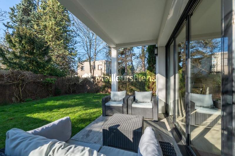 Maison d'architecte - 190 m² - 11 pièces