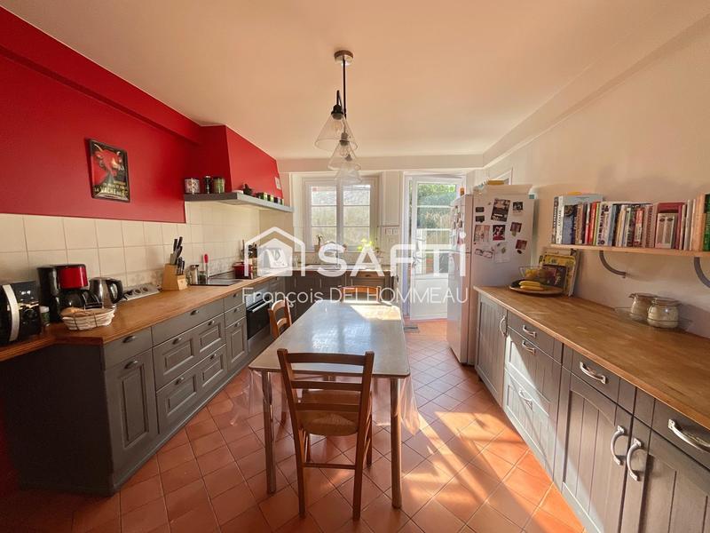 Maison - 130 m² - 7 pièces