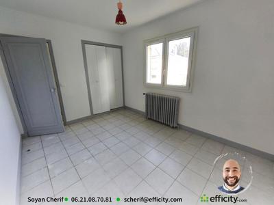 Maison - 159 m² - 9 pièces