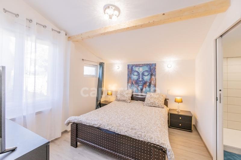 Appartement - 95 m² - 4 pièces