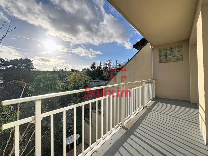 Maison - 102 m² - 4 pièces