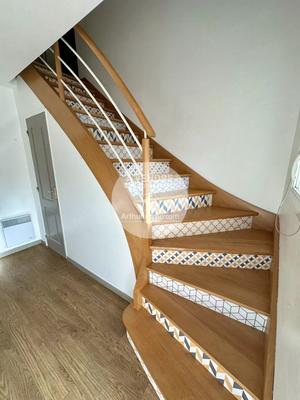 Maison - 175 m² - 7 pièces