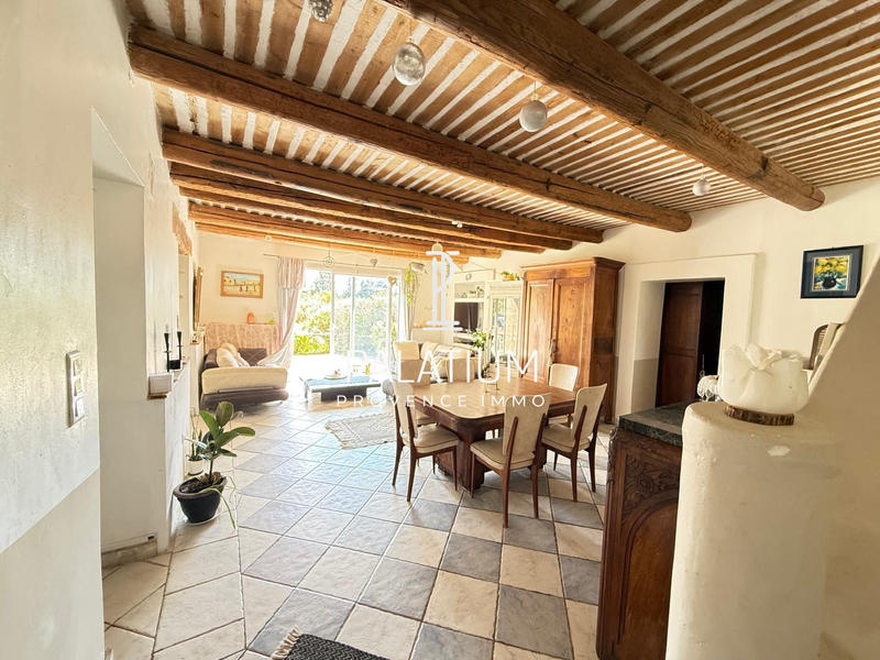 Maison - 125 m² - 7 pièces