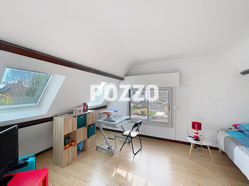 Maison - 115 m² - 6 pièces