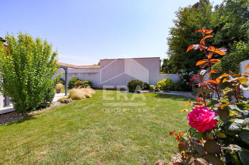 Maison - 192 m² - 6 pièces