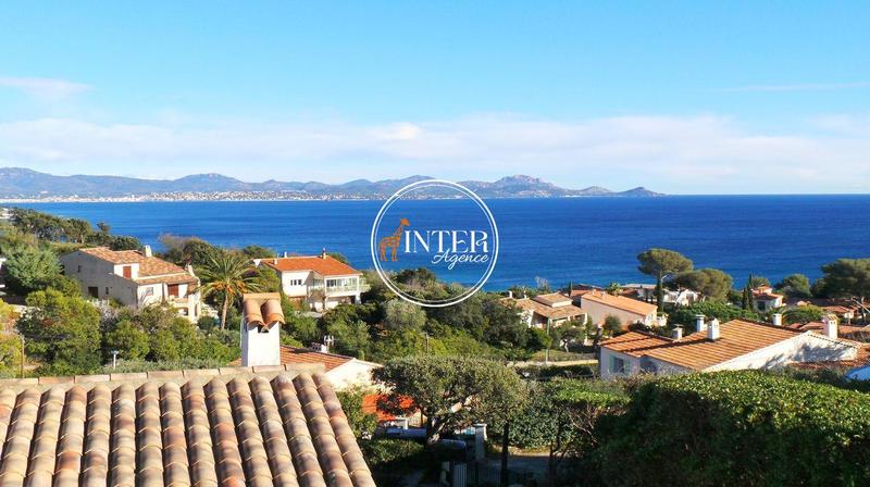 Villa - 250 m² - 8 pièces