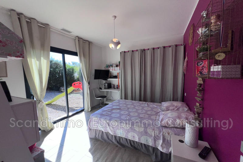 Maison - 231 m² - 7 pièces