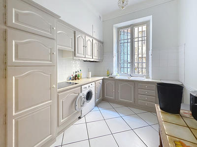 Appartement - 139 m² - 4 pièces