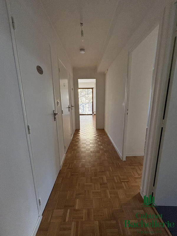 Appartement - 55 m² - 3 pièces