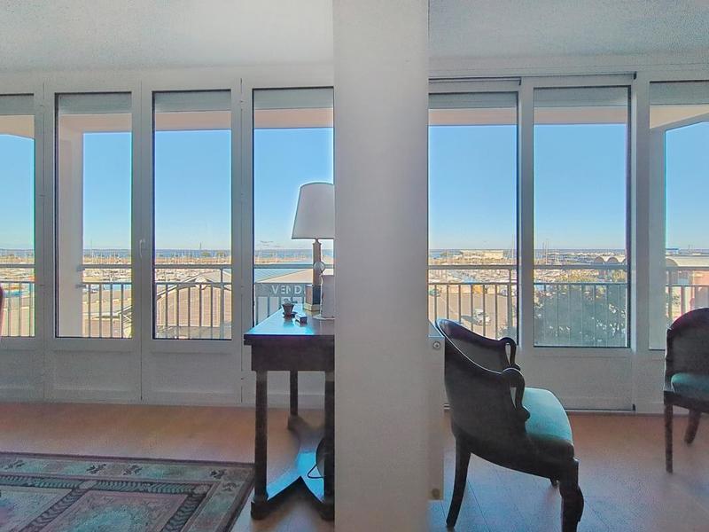 Appartement - 121 m² - 6 pièces