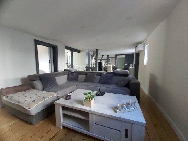 Appartement - 107 m² - 5 pièces