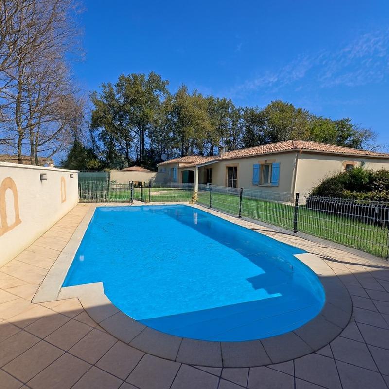 Maison d'architecte - 208 m² - 6 pièces