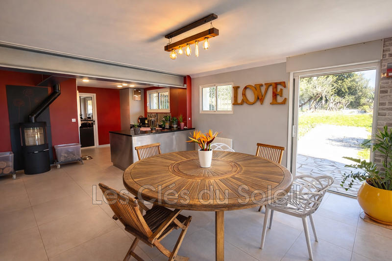 Villa - 215 m² - 5 pièces