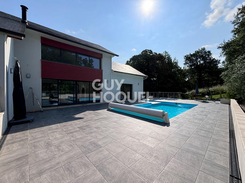 Maison - 193 m² - 7 pièces