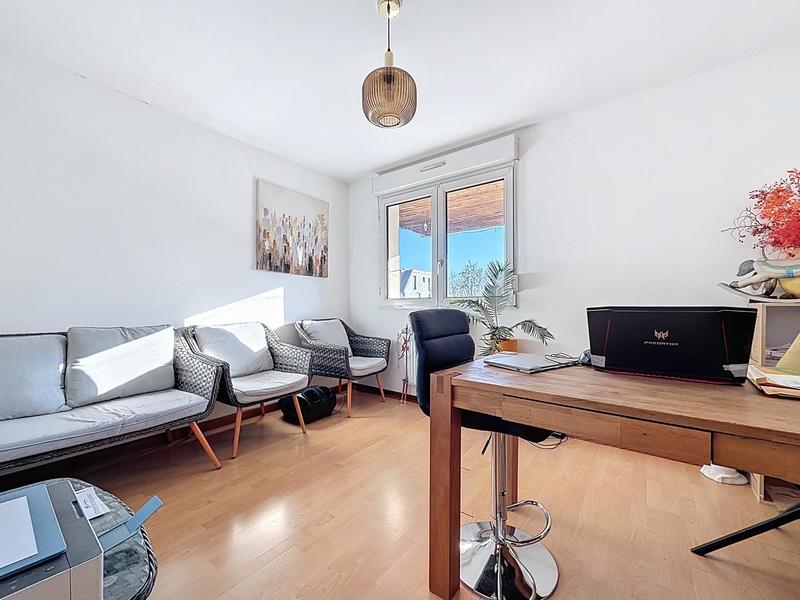 Appartement - 79 m² - 3 pièces