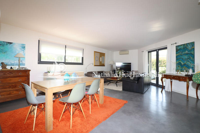 Maison - 198 m² - 6 pièces