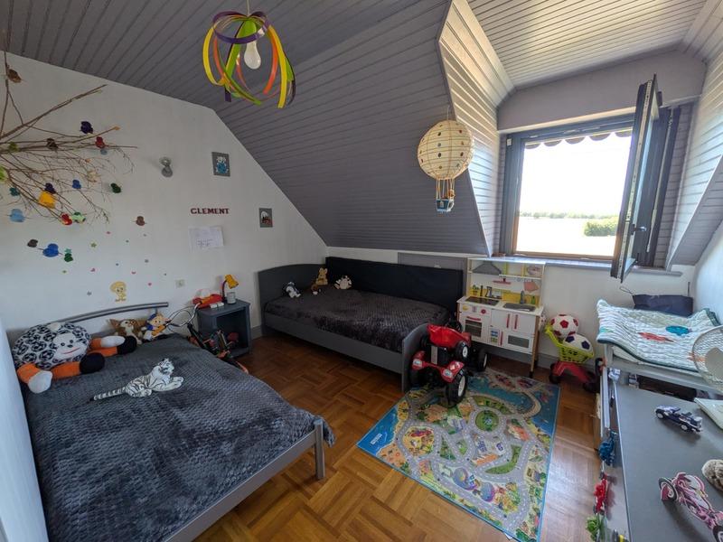 Maison - 167 m² - 7 pièces