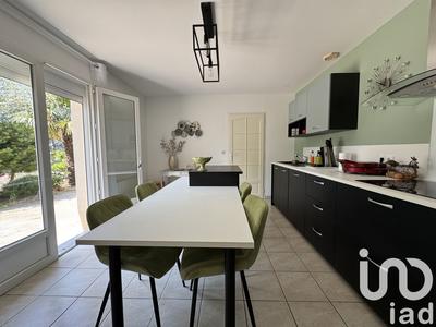 Maison - 95 m² - 4 pièces